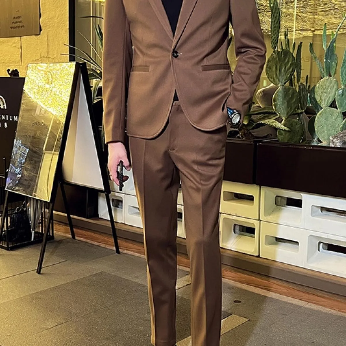 2023 Abito di lana da uomo Set da 2 pezzi Slim Fit Un bottone Stile britannico Set da 2 pezzi Giacca e pantaloni, Cachi, Autunno