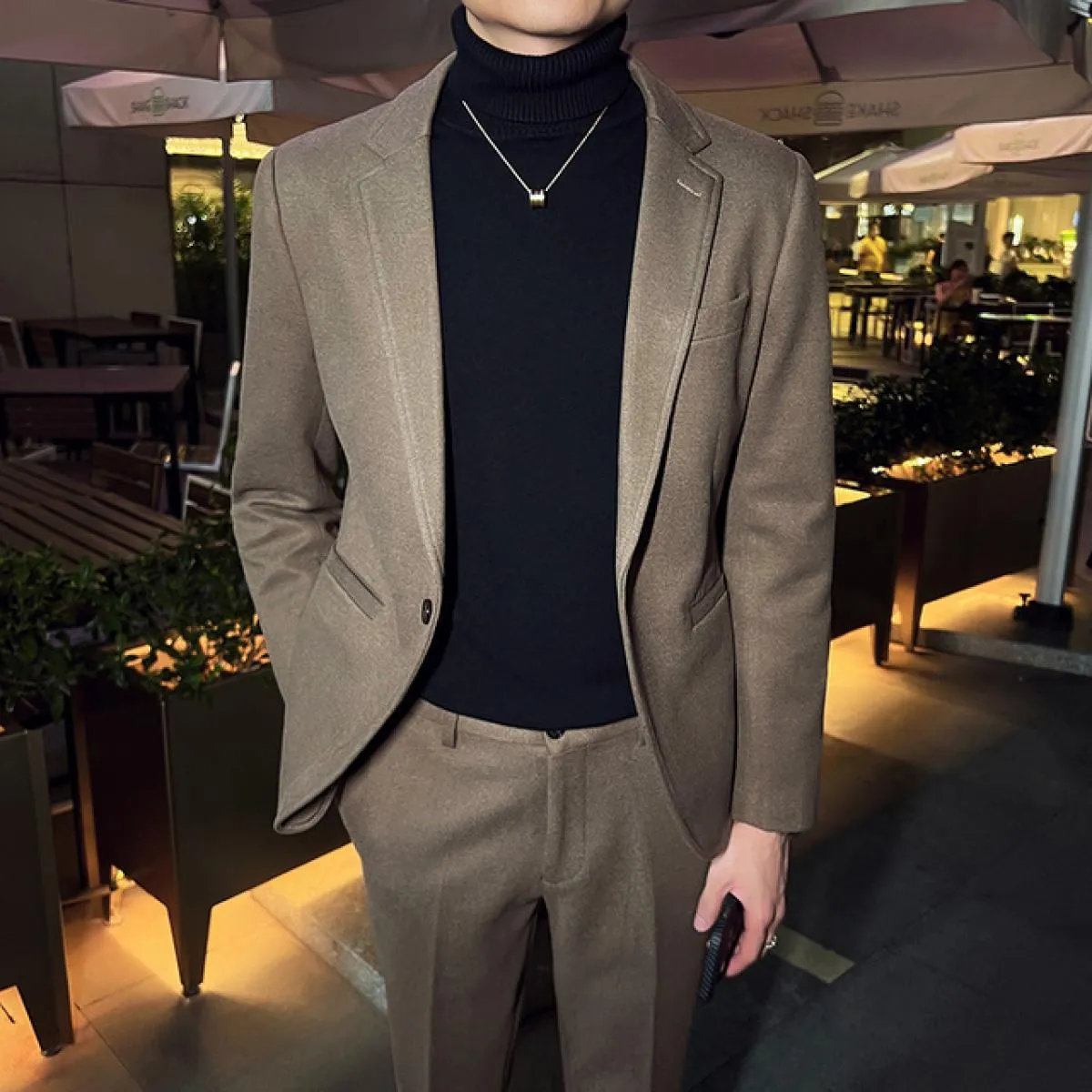 2023 Abito di lana da uomo Set da 2 pezzi Slim Fit Un bottone Stile britannico Set da 2 pezzi Giacca e pantaloni, Cachi, Autunno