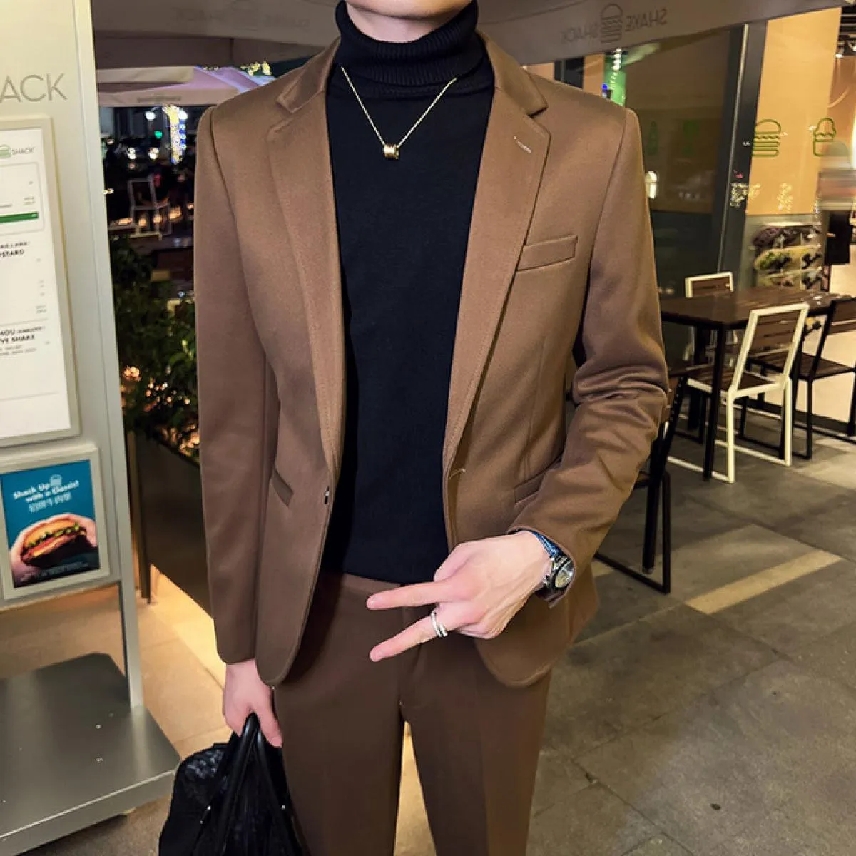 2023 Abito di lana da uomo Set da 2 pezzi Slim Fit Un bottone Stile britannico Set da 2 pezzi Giacca e pantaloni, Cachi, Autunno