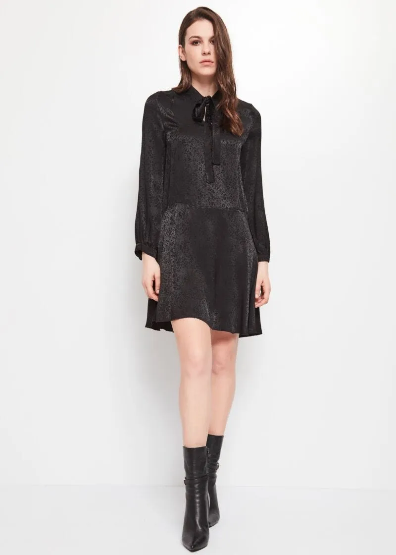 Abito in tessuto jacquard