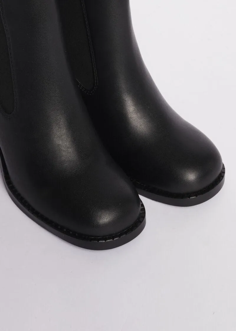 Ankle boot in pelle