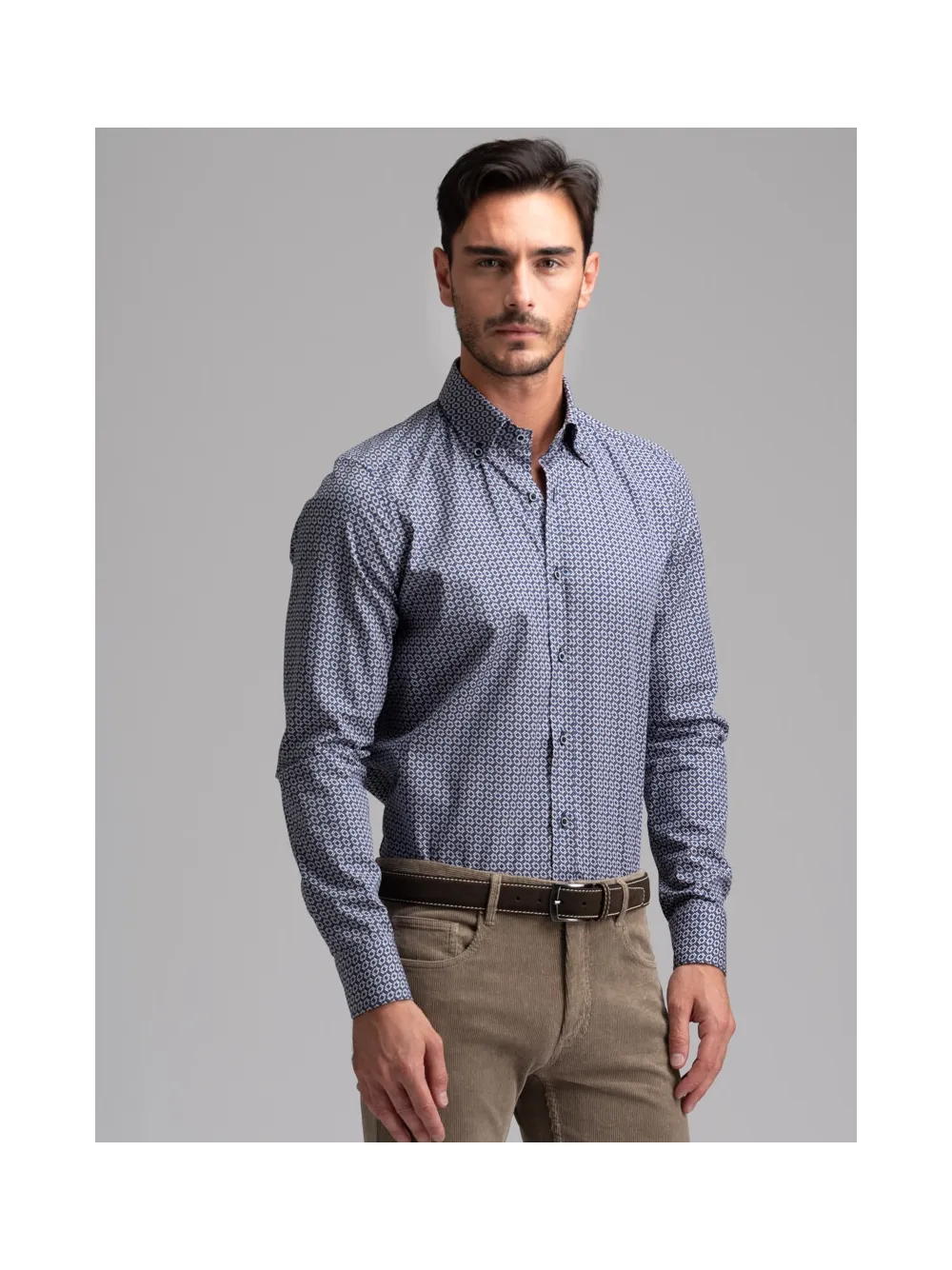 Camicia uomo fantasia geometrica blu collo button down