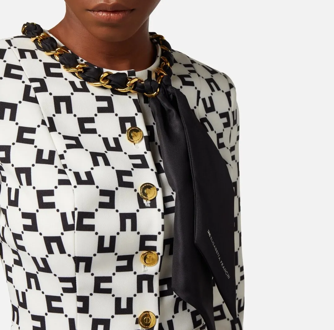 ELISABETTA FRANCHI Giacca in crêpe stampa logo con catena foulard