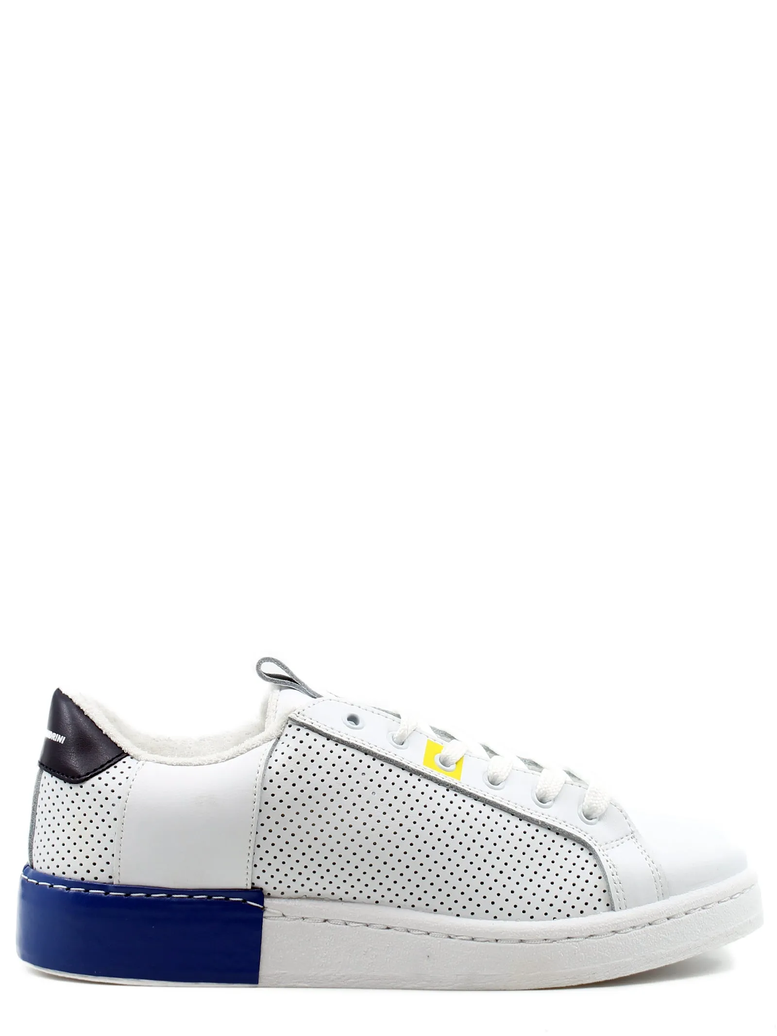 F898K4000 / White