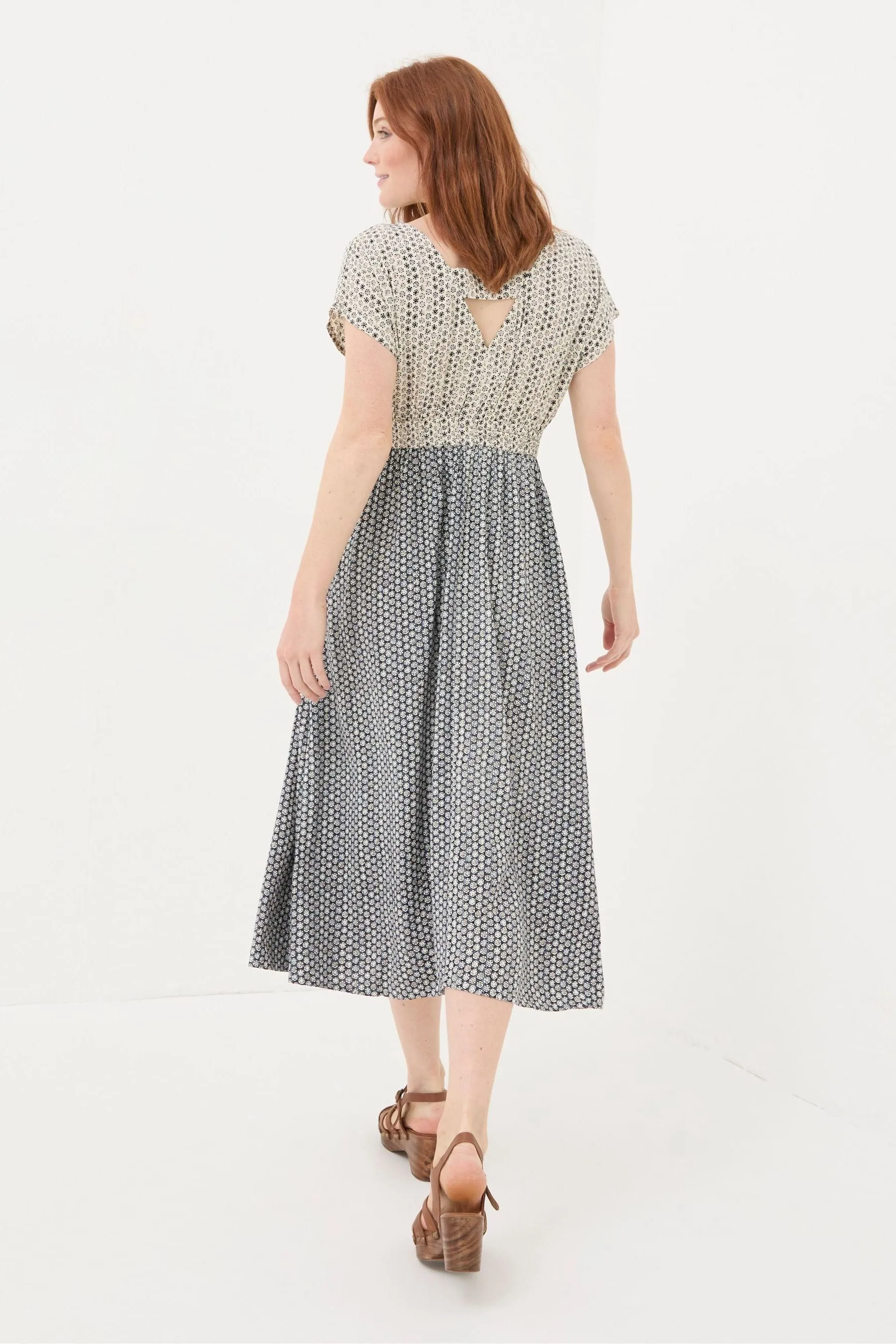 FatFace - Rae - Abito midi con stampa geometrica e stelle