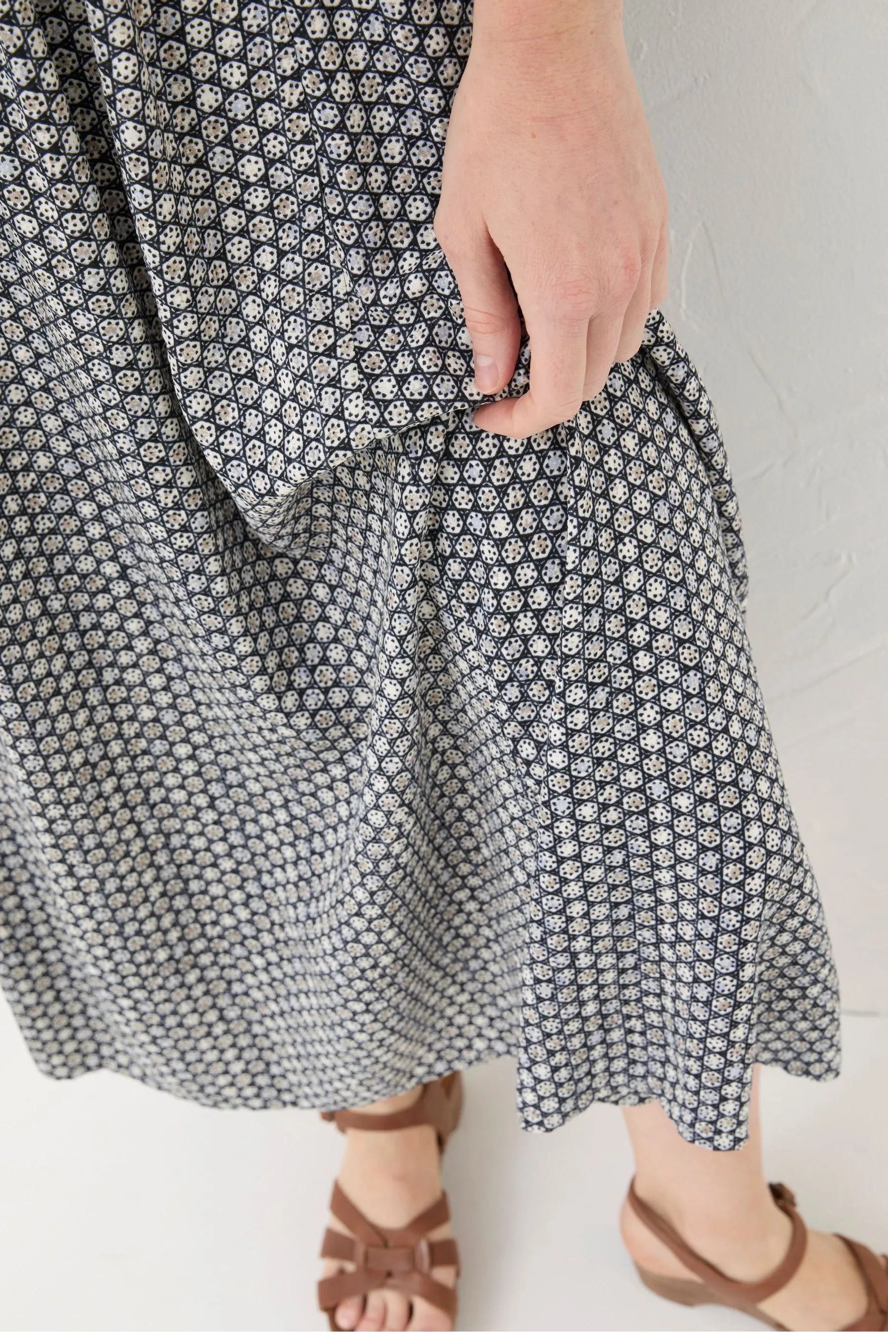 FatFace - Rae - Abito midi con stampa geometrica e stelle