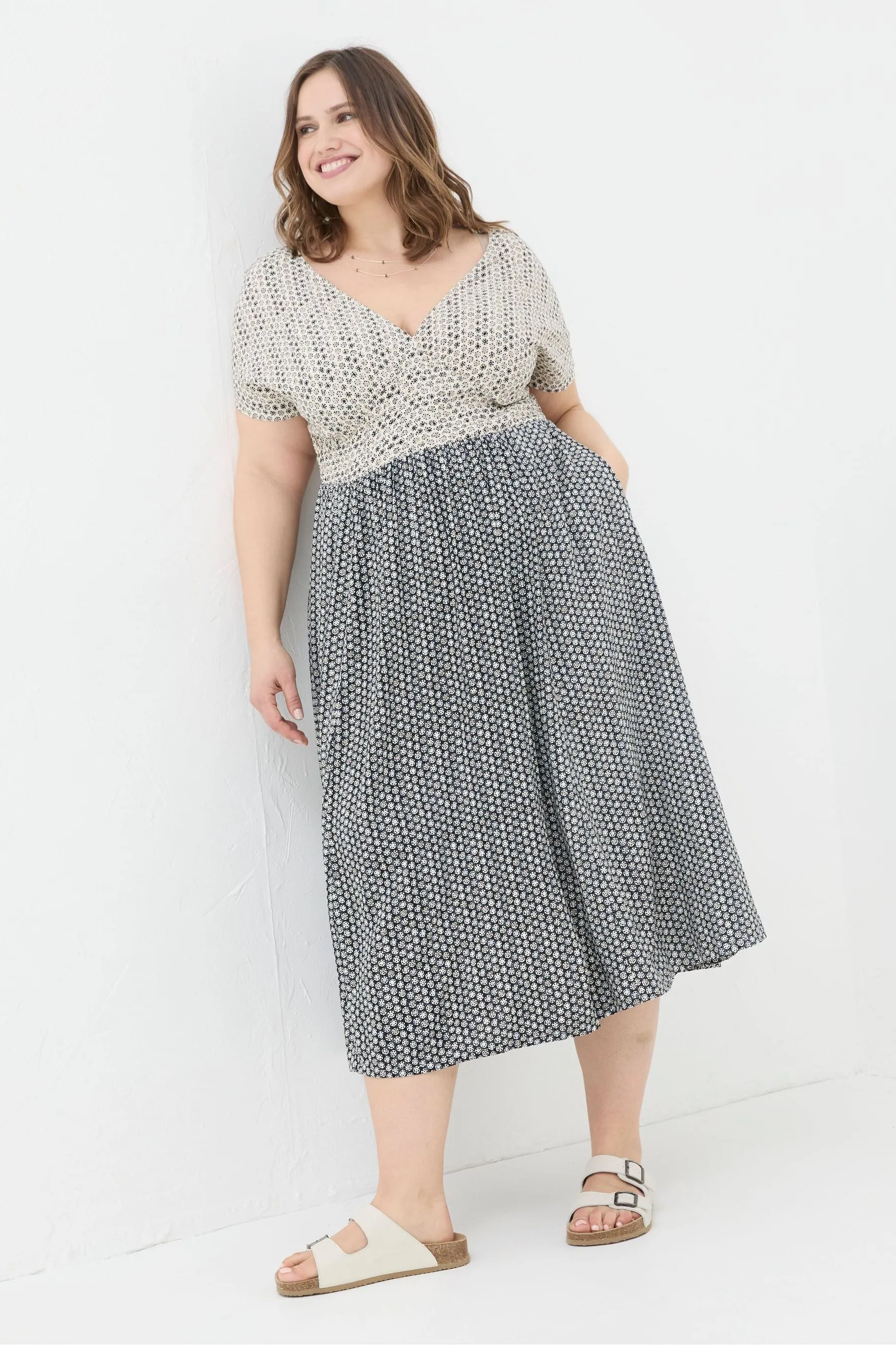 FatFace - Rae - Abito midi con stampa geometrica e stelle