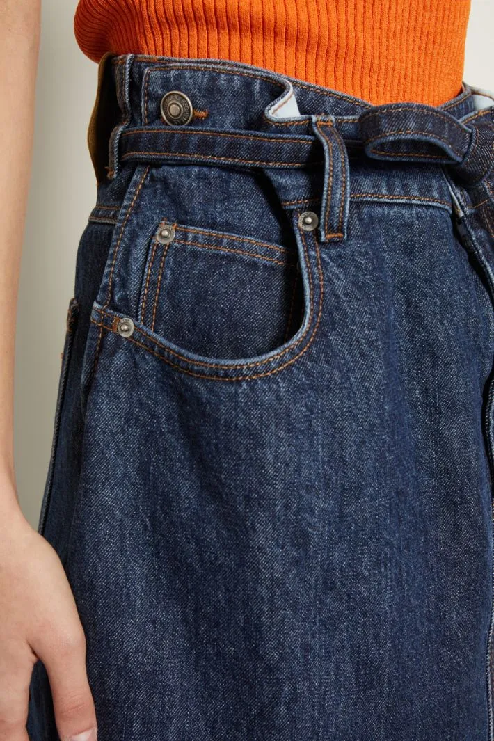 Gonna in denim con cintura