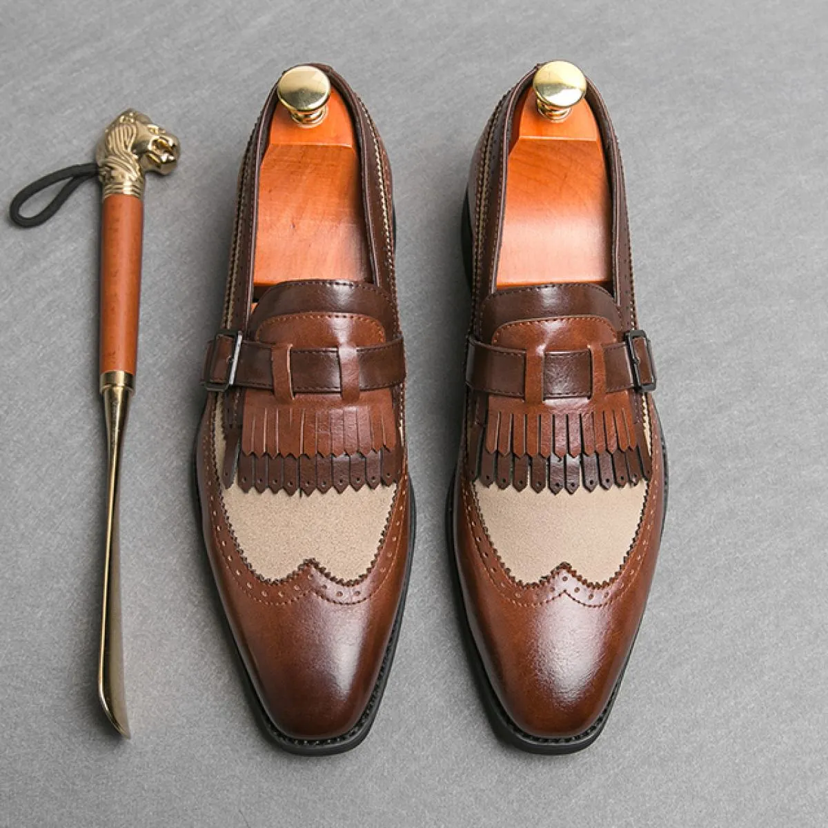 Mocassini da uomo Nappe Scarpe formali da sposa Punta tonda Slipon Primavera / autunno Scarpe da uomo d'affari Spedizione gratui