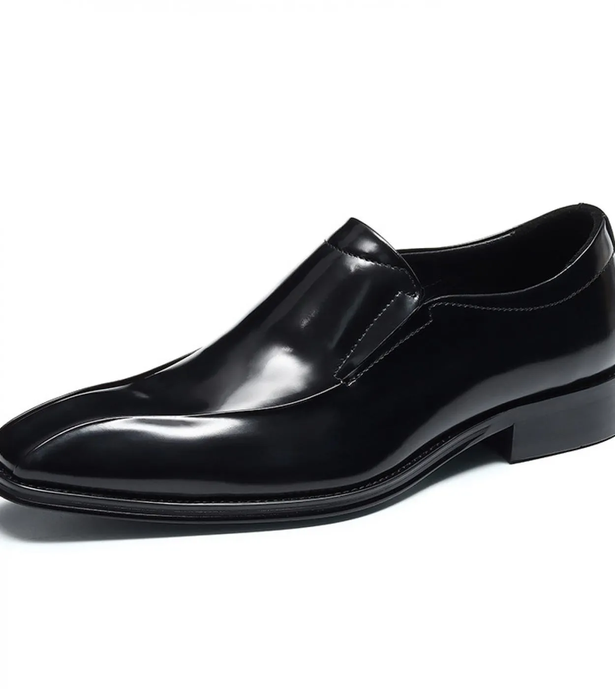 Mocassini eleganti da uomo italiani Luxury Genuine Leather 2023 New Style Desiger Abito in pelle verniciata Business Wedding Soc