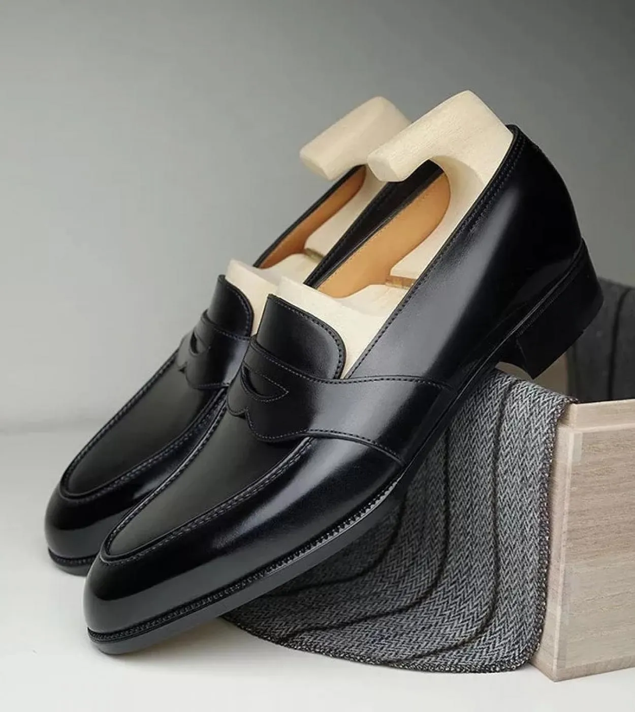 Mocassini Scarpe da uomo Pu Tinta unita Moda Business Casual Party Outdoor Quotidiano Classico Maschera Slip On Scarpa comoda