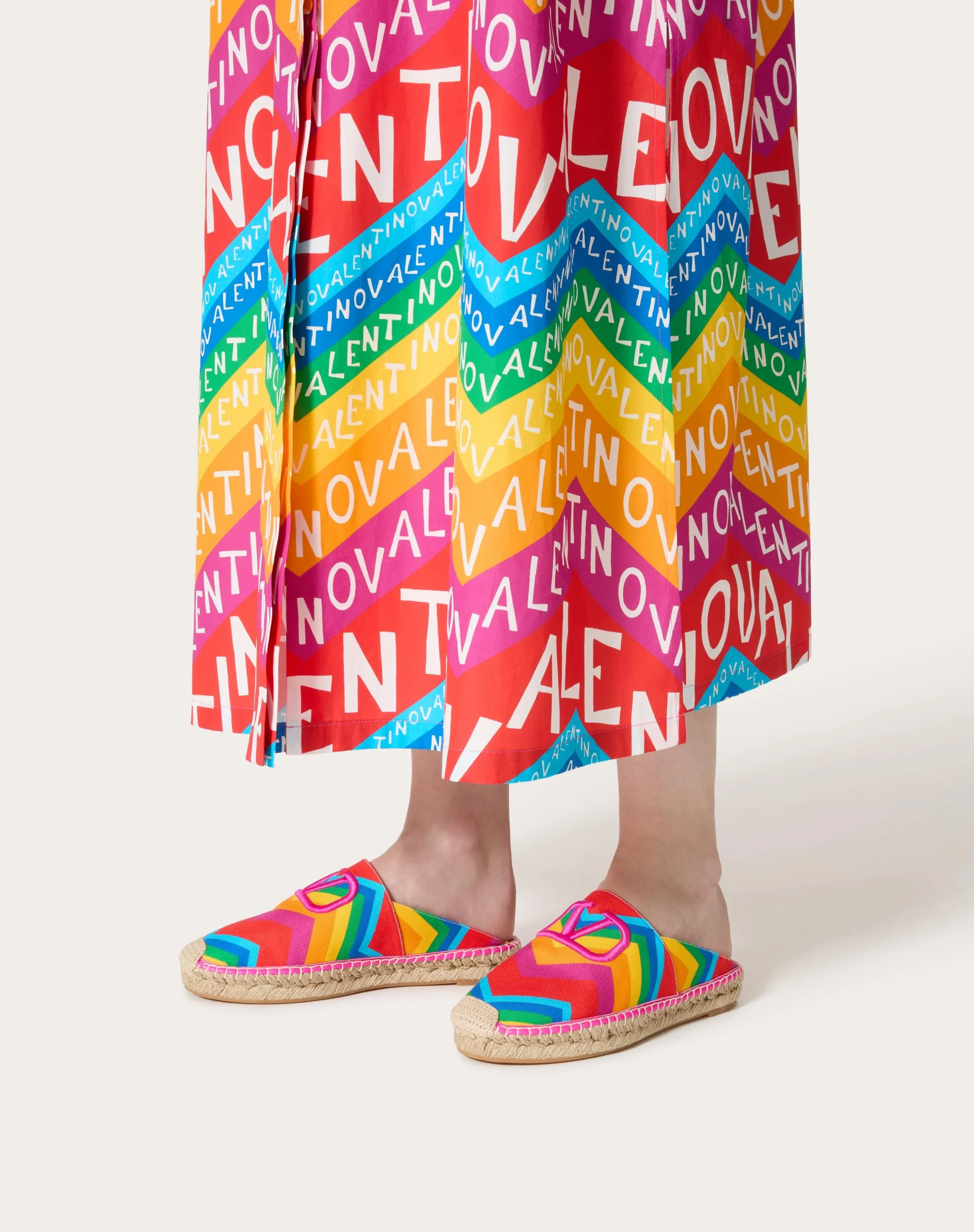 MULE VALENTINO GARAVANI ESCAPE IN CANVAS CON STAMPA CHEVRON24 25MM