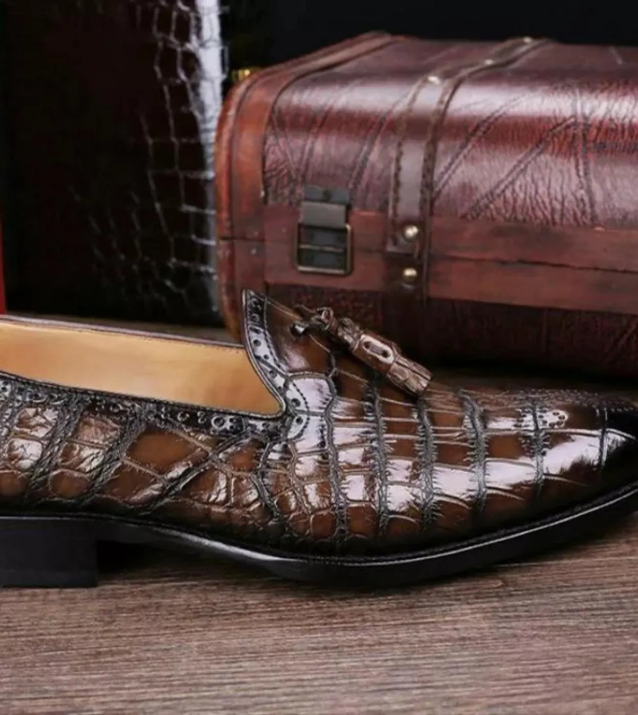 Nuovi mocassini Scarpe da uomo Pu Tinta unita Moda Business Casual Party Daily Crocodile Pattern Nappa Scarpe eleganti traspiran
