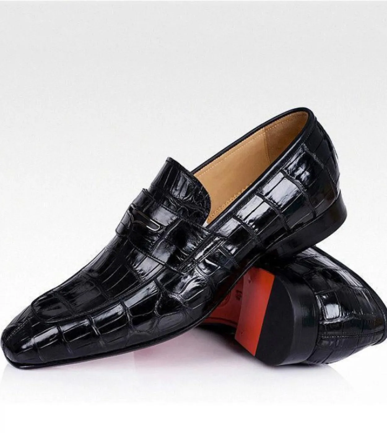 Nuovi mocassini Scarpe da uomo Pu Tinta unita Moda classica Casual Festa di nozze Coccodrillo quotidiano Modello Maschera Abito