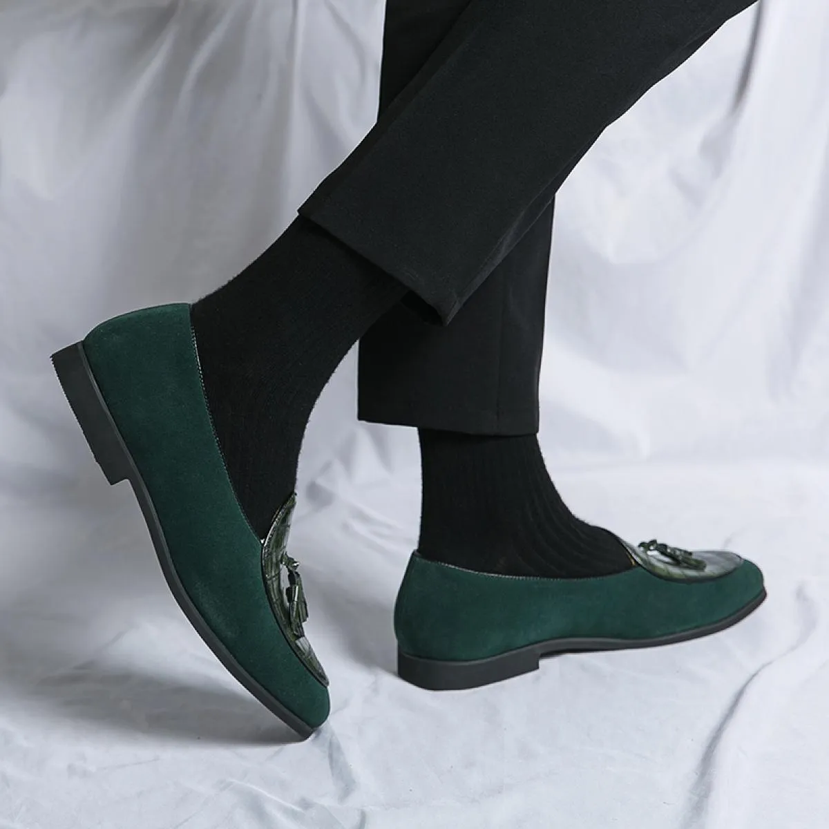 Nuovi mocassini verdi per uomo Marrone Nero Nappe Slipon Punta tonda Uomo Scarpe formali Spedizione gratuita Taglia 3848 Scarpe