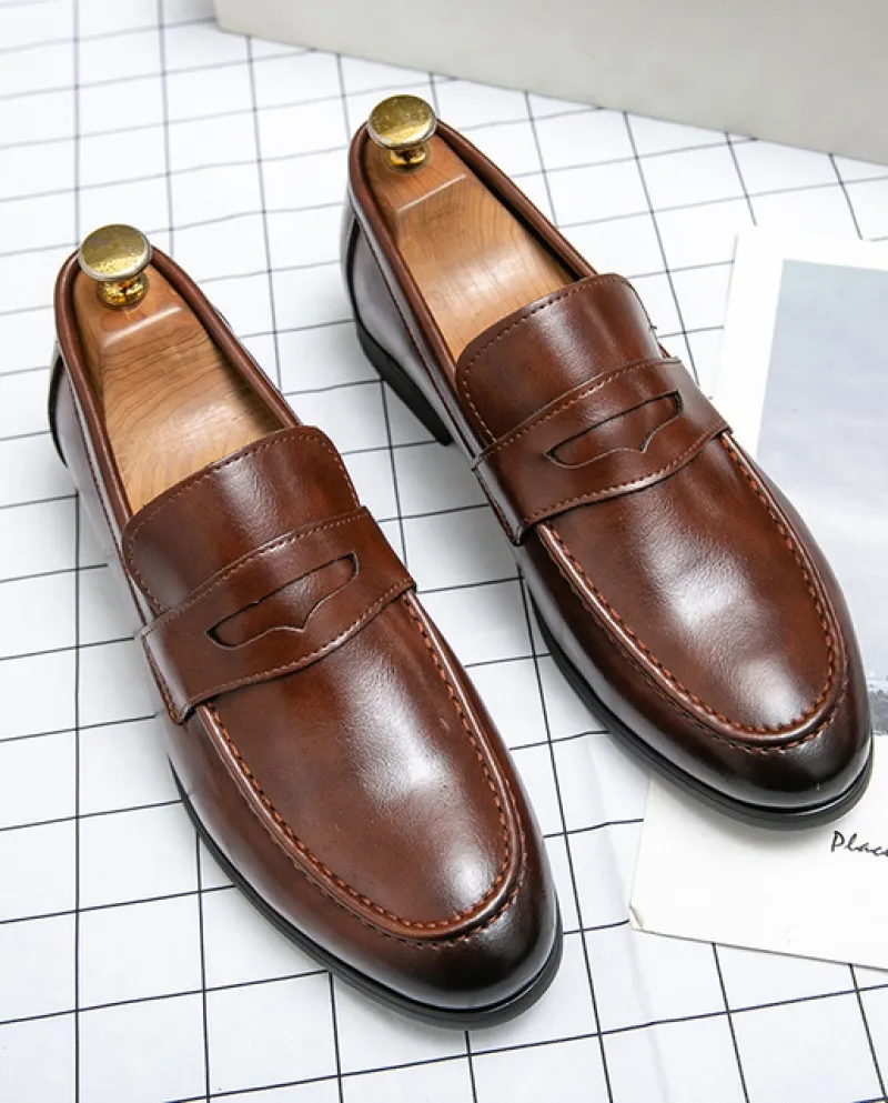 Nuovo arrivo Designer Uomo British Pointed Black Brown Oxford Formal Wedding Prom Scarpe Homecoming Sapato Social Mascu