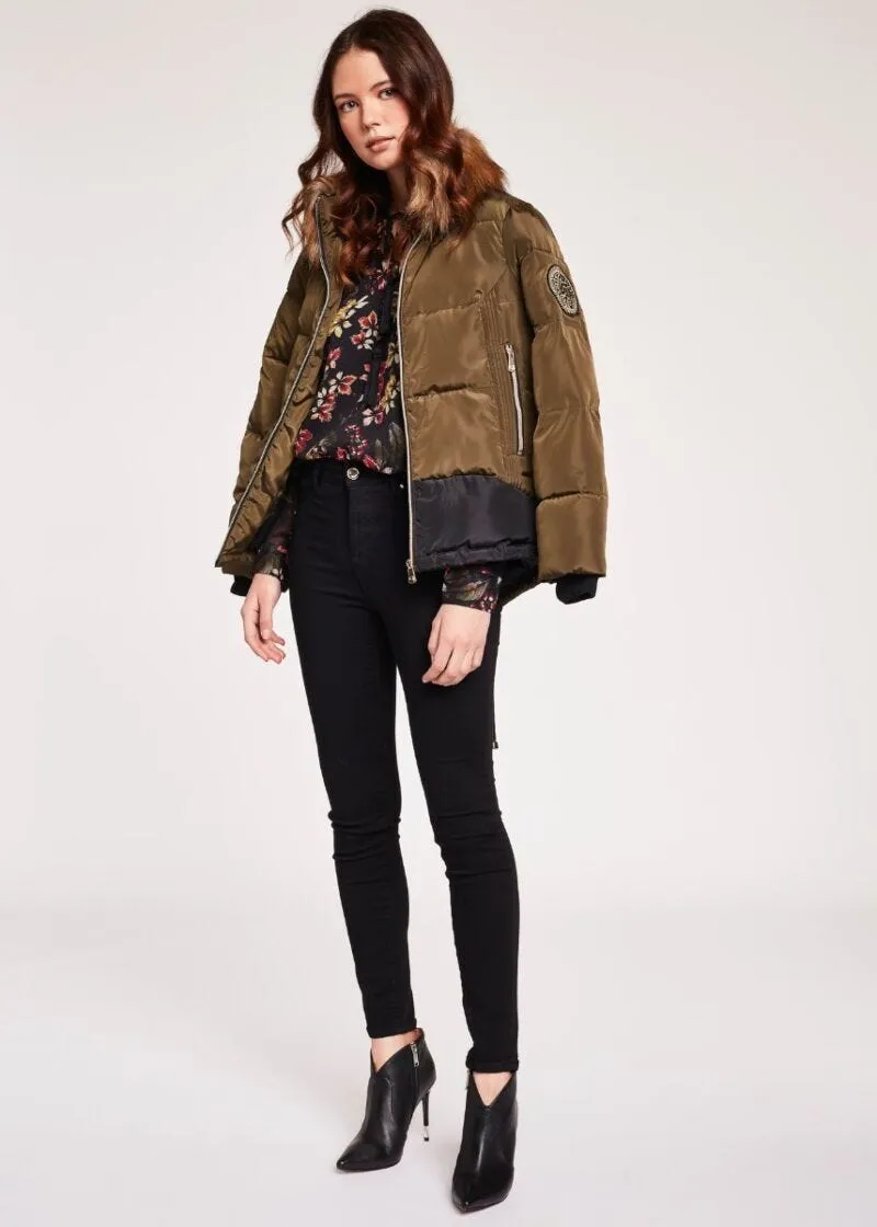Pantaloni jeggings a vita alta