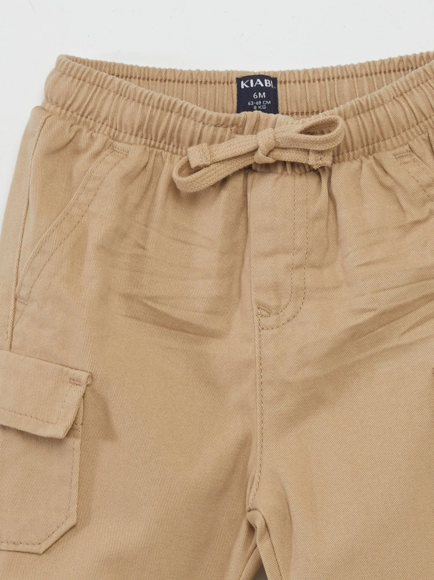Pantaloni joggers con tasche con patta - BEIGE