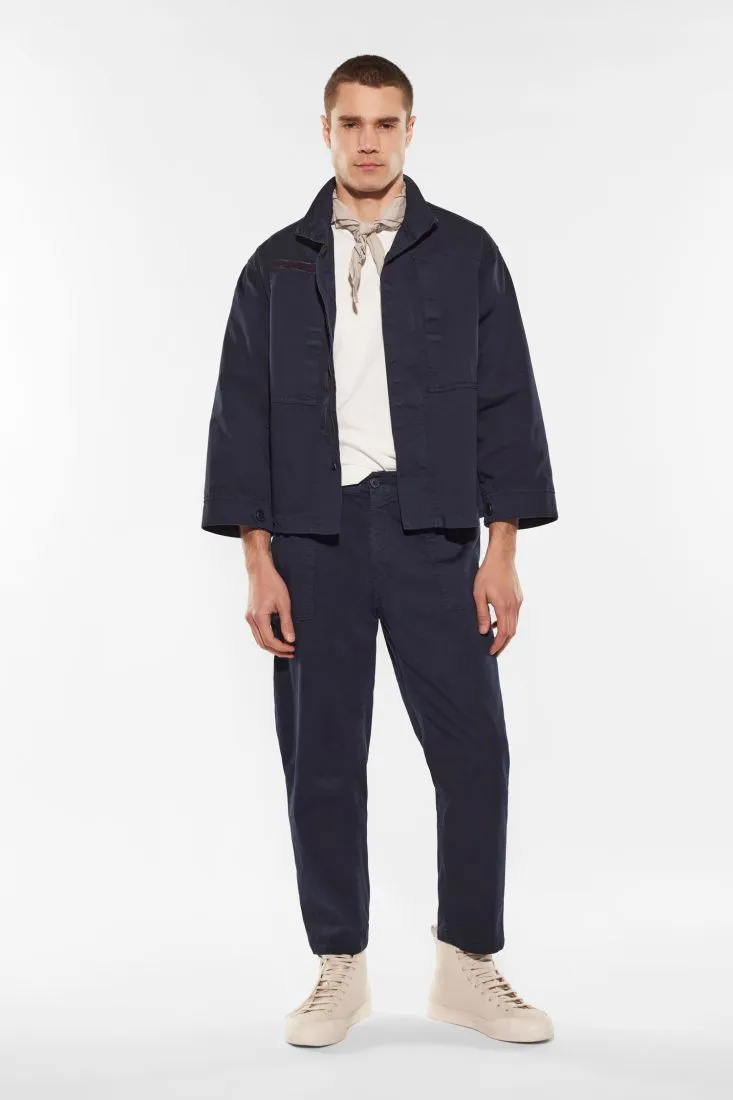 Pantaloni straight in puro cotone monocolour con pinces