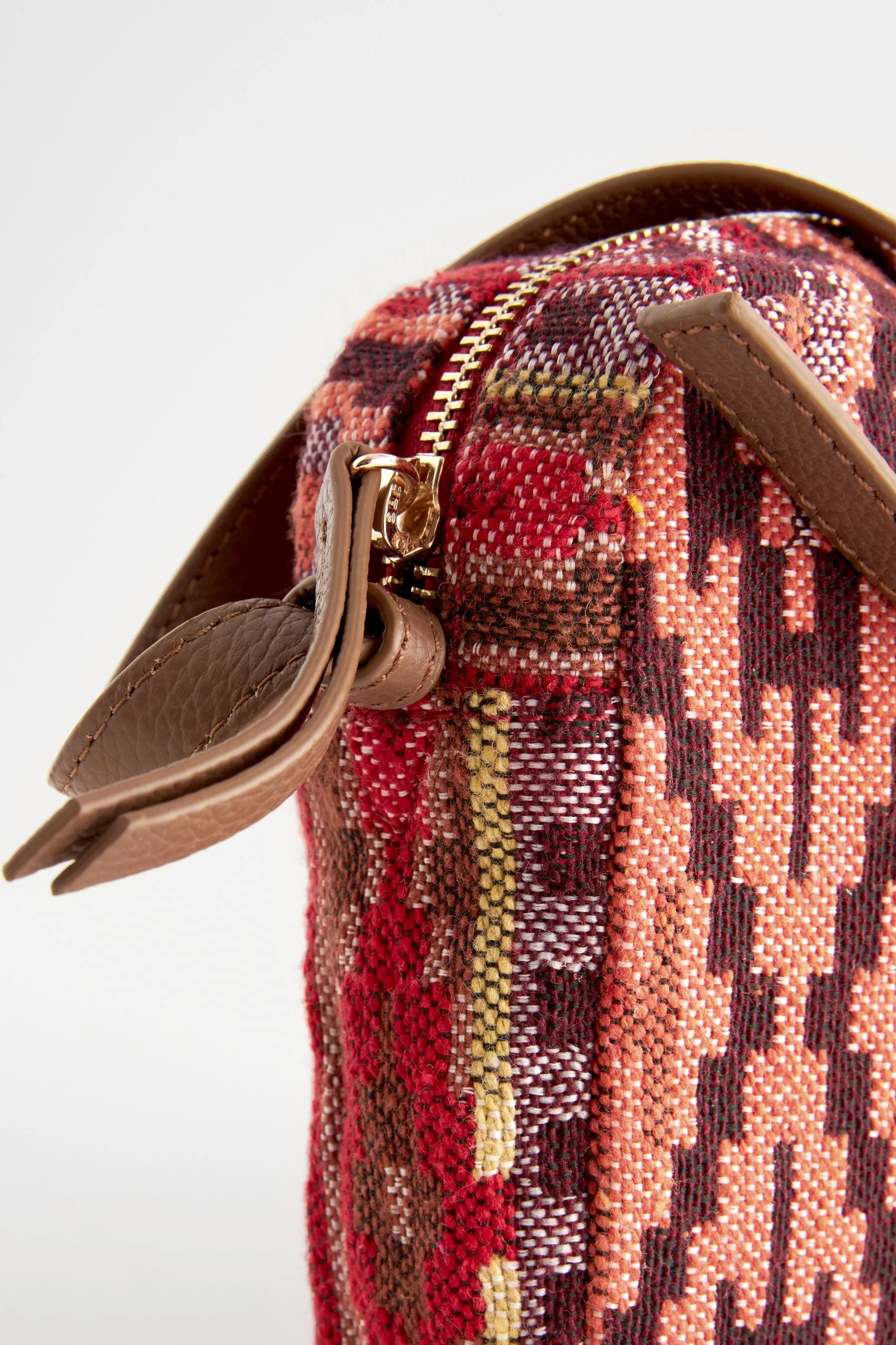 Rosso  - Borsa a tracolla in jacquard azteco
