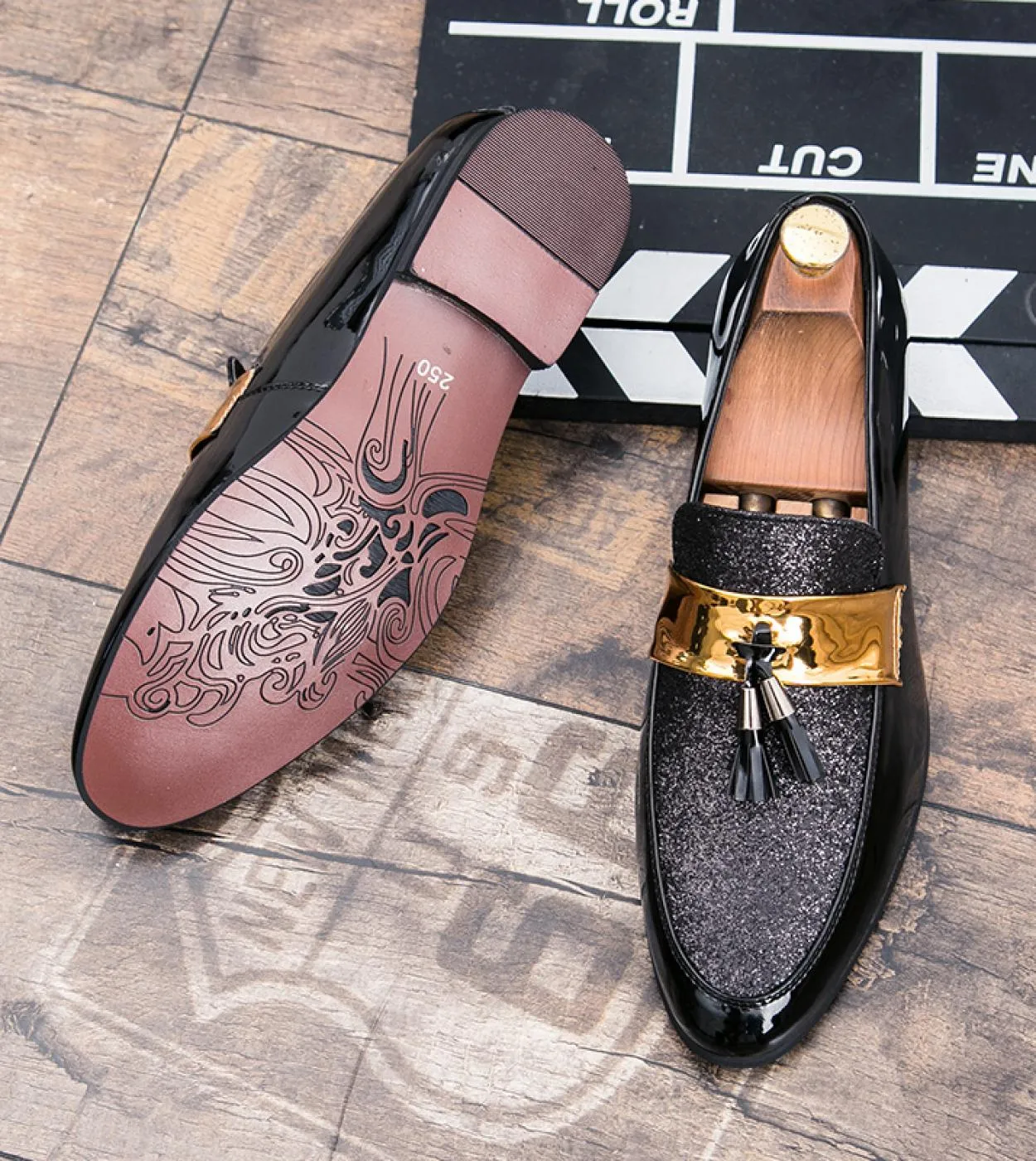 Scarpe casual con paillettes primaverili Scarpe da guida da uomo daffari Mocassini con nappe Party Nightclub Flats Scarpe elega