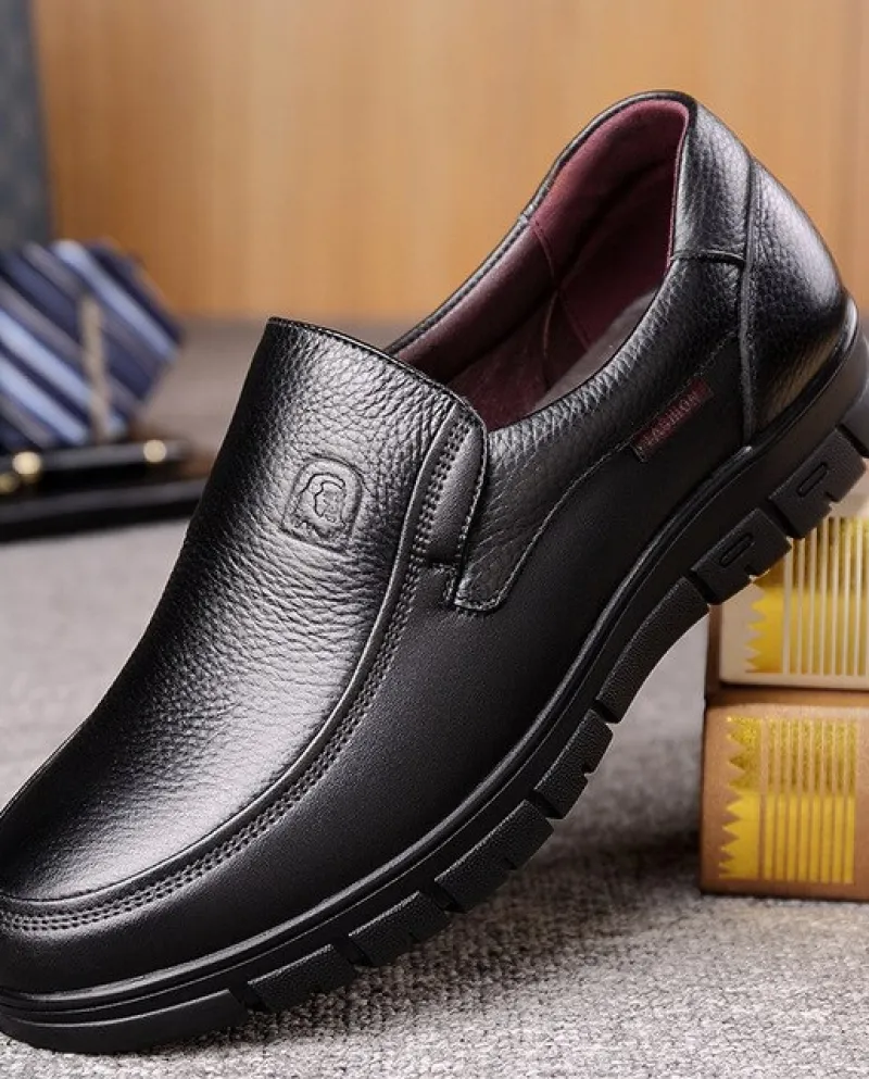 Scarpe casual in pelle per uomo Scarpe da passeggio con piattaforma piatta Scarpe da esterno Mocassini Sneakers traspiranti Sapa