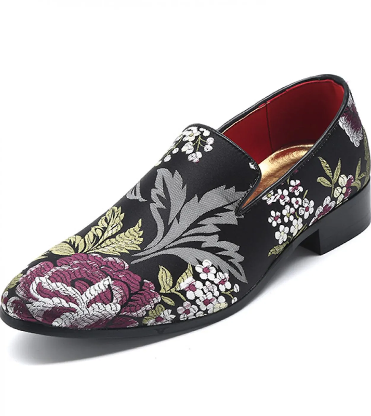 Scarpe da uomo Mocassini con fiori in stile cinese Moda Classic Sapato Social Masculino Calzature Scarpe formali Casual Zapatos