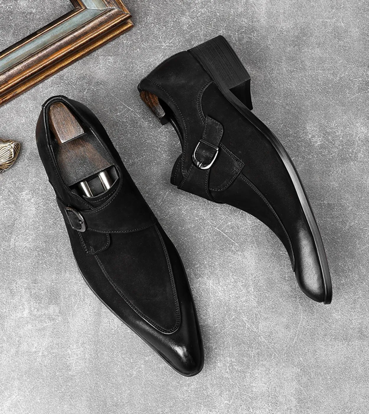 Scarpe di lusso in pelle scamosciata Uomo Mocassini sociali in pelle di vacchetta Uomo di lusso in pelle scamosciata