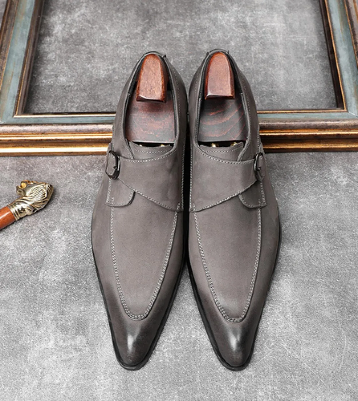 Scarpe di lusso in pelle scamosciata Uomo Mocassini sociali in pelle di vacchetta Uomo di lusso in pelle scamosciata