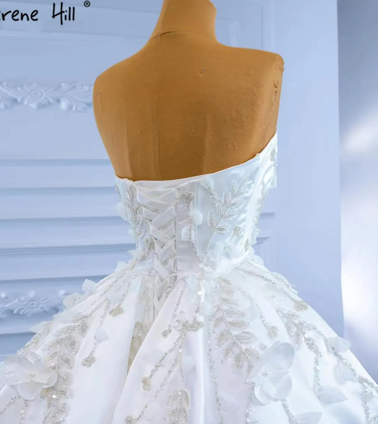 Serene Hill White Mermaid Overskirt Abiti da sposa Fiori eleganti Abiti da sposa in rilievo Hm67282 Custom Made Wedding Dre