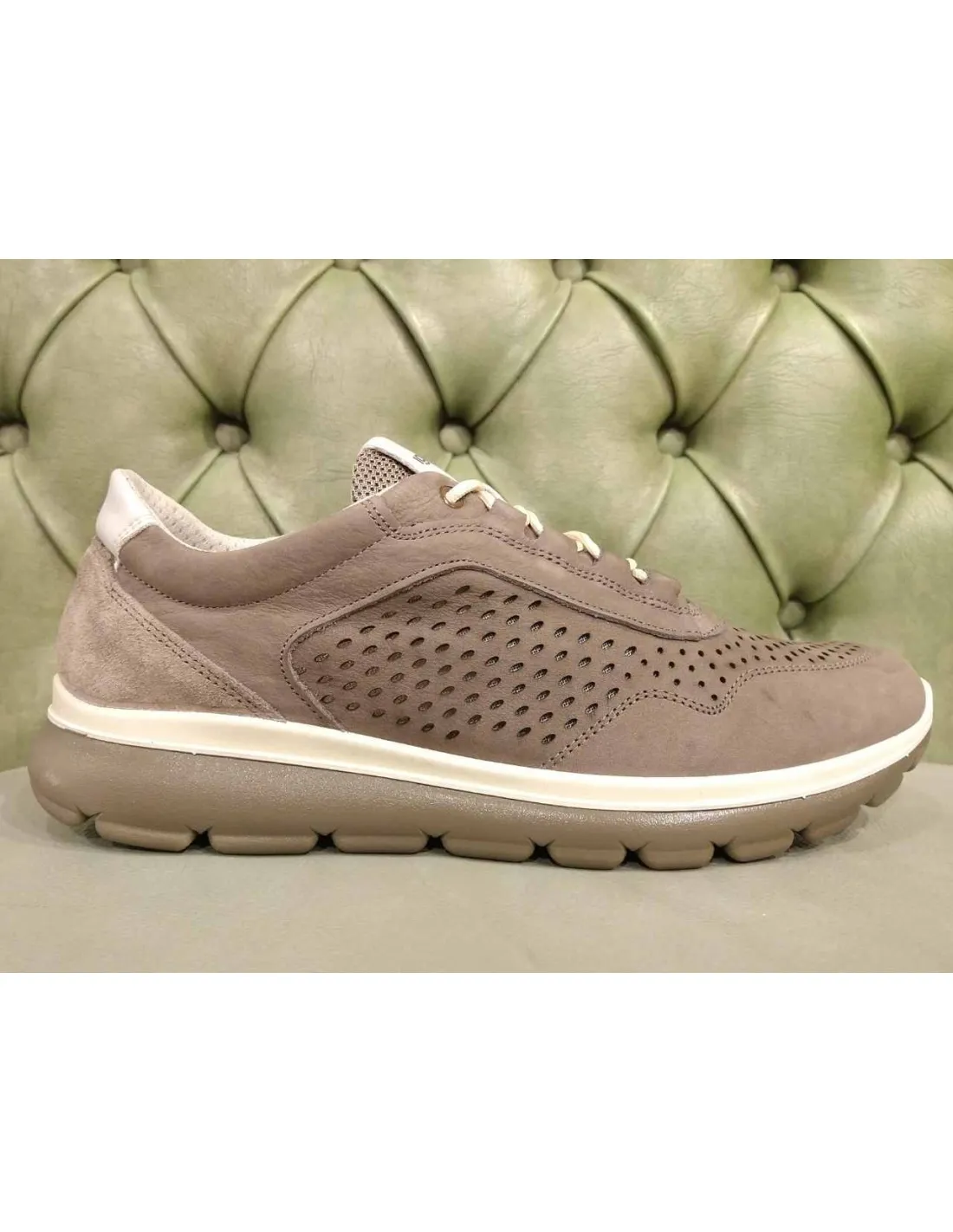 Sneakers da uomo estate 2024
