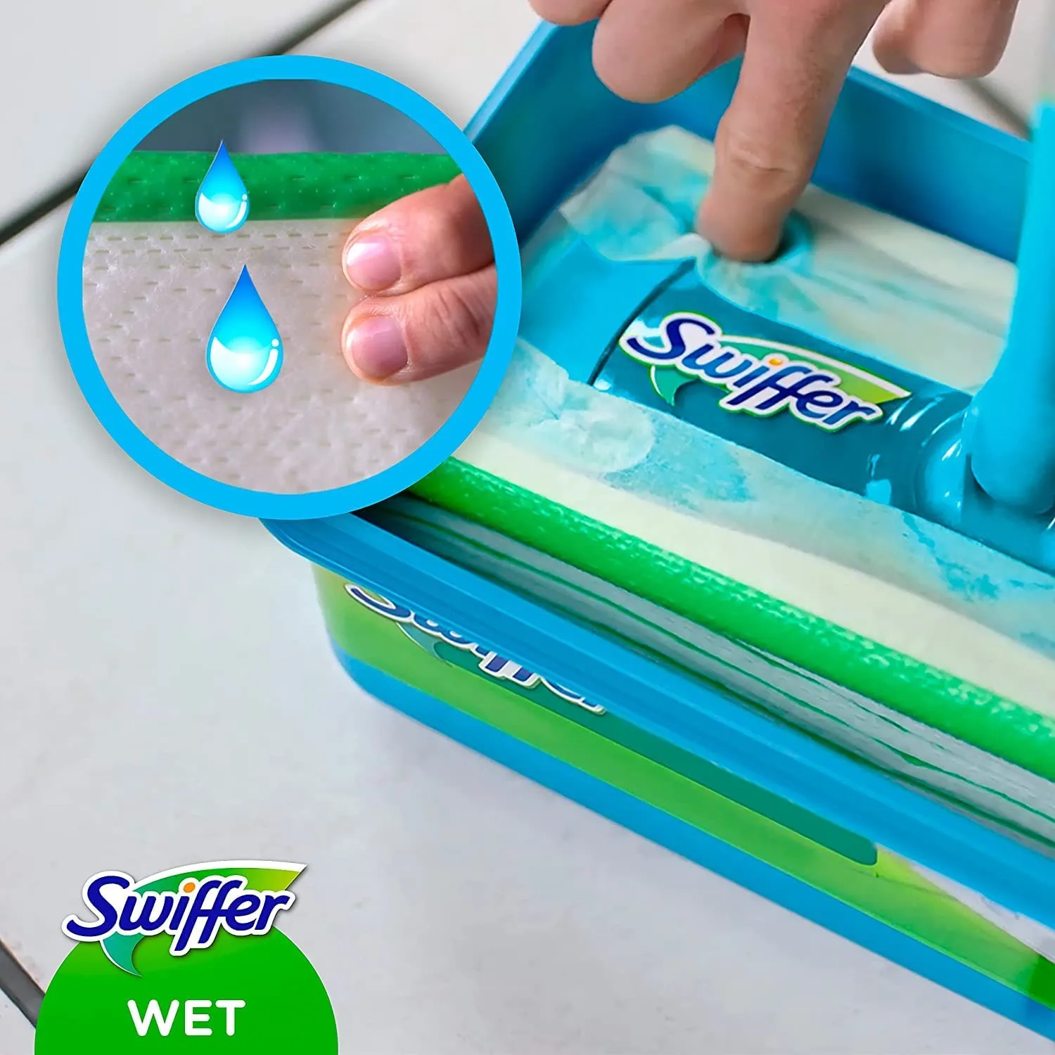 Swiffer Wet Lavapavimenti, 120 Panni Umidi, Limone, Maxi Formato, Pulizia Igienica Profonda, Rimuove Sporco e Batteri, per Tutti