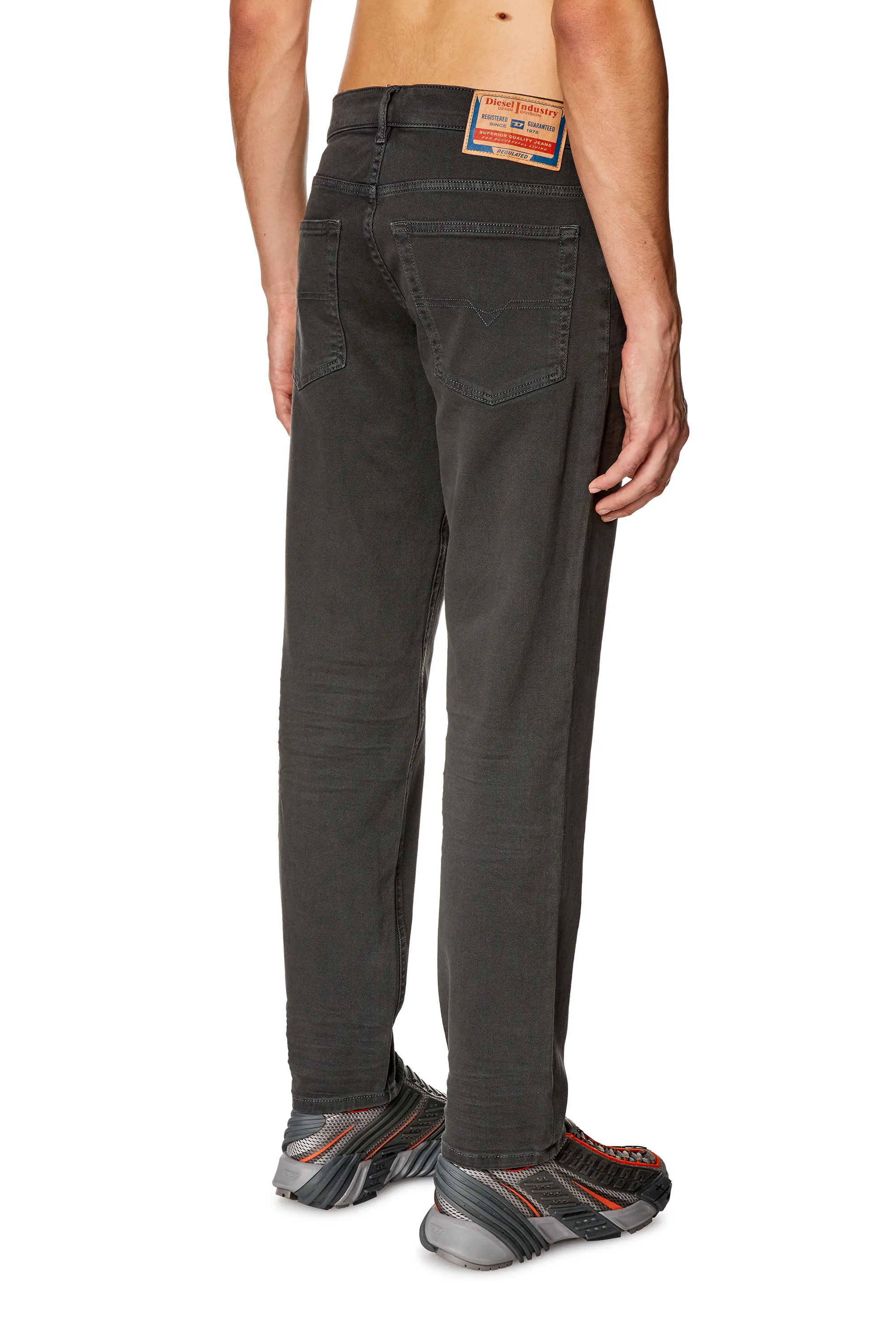 tapered jeans 2023 d-finitive 0qwty