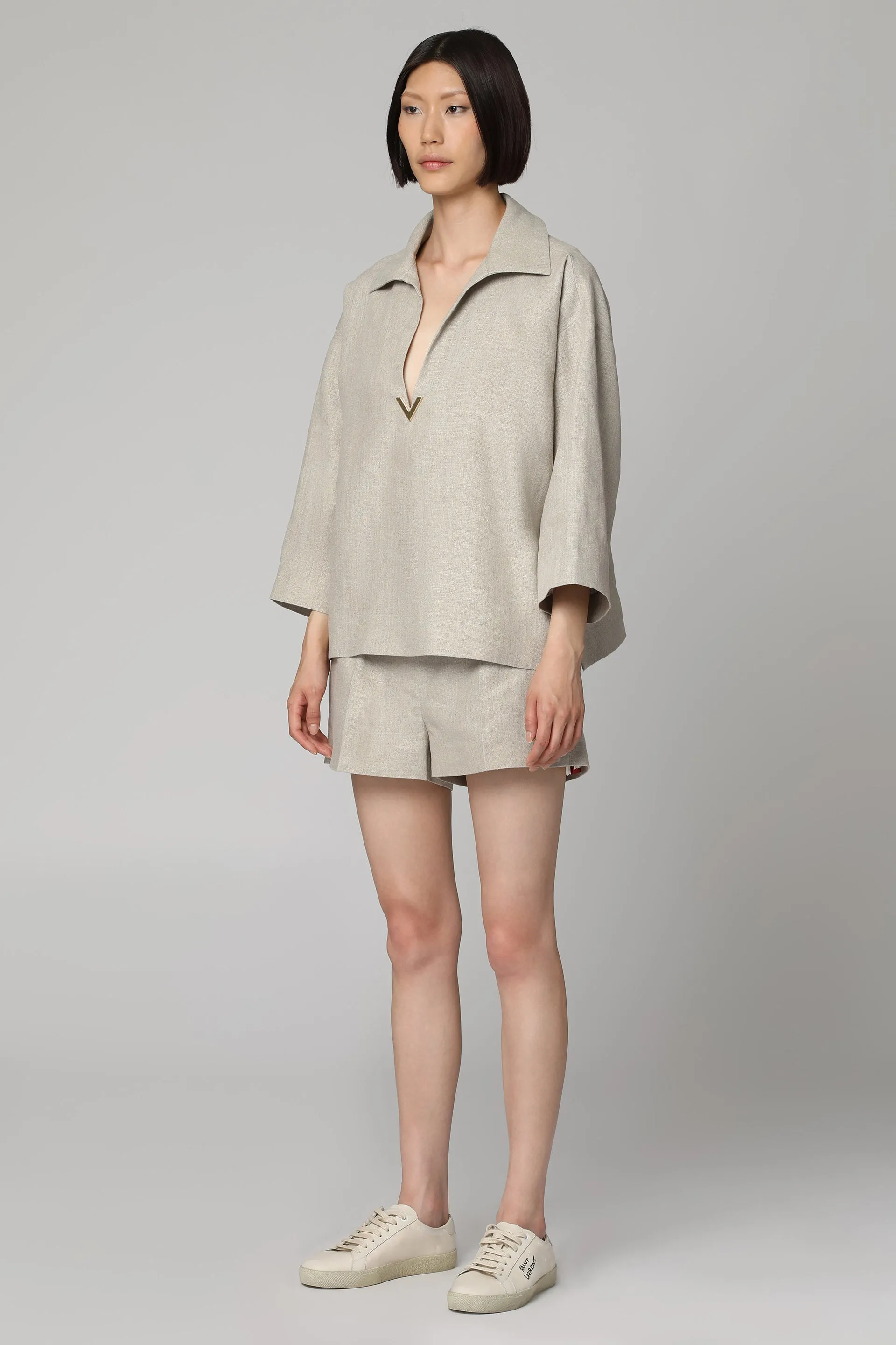 Valentino Shorts in lino