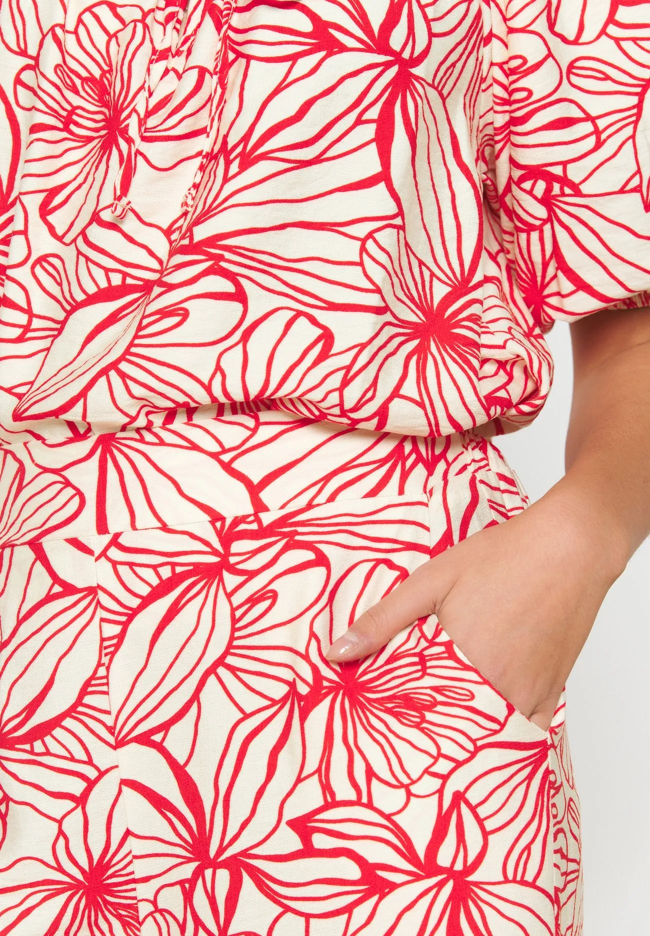WITH FLORAL PRINT - Pantaloni
